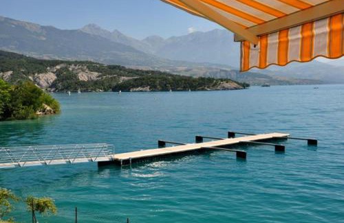 Chorges Apartamento | Vue imprenable sur Lac de Serre-Ponçon à Chorges : appt prestige 8 pers