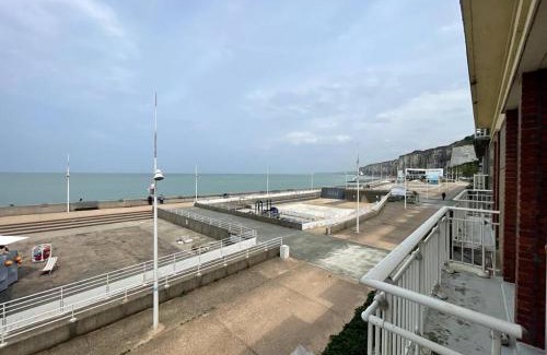 Saint-Valery-en-Caux Apartamento | Vue mer, 2 chambres et 2 SDB.