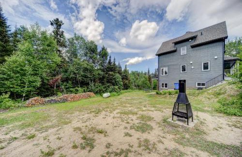 L'Anse-Saint-Jean Chalet De Esquí | Vue sur la montagne