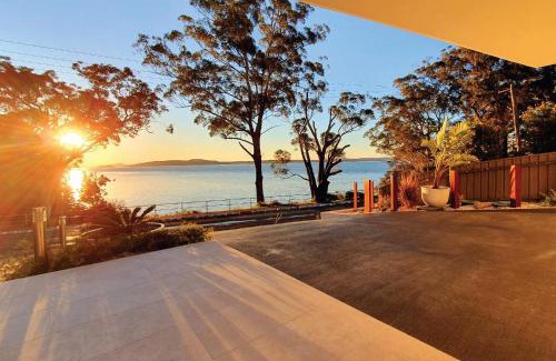 Nelson Bay Casa | Vueone - Nelson Bay Beach House that is pure luxury