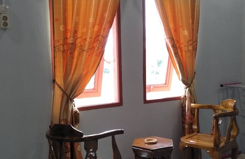 Berastagi Cama Y Desayuno | Vulkaan Homestay