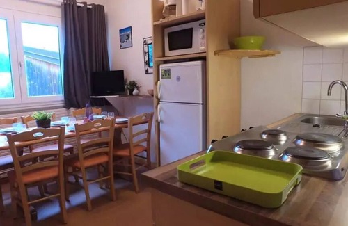 Lelex Apartamento | VVF Villages El Monts du Jura - 2 habitaciones 4 personas 1 bebé