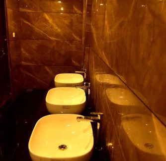 Payyanur Hotel | Vyshak International