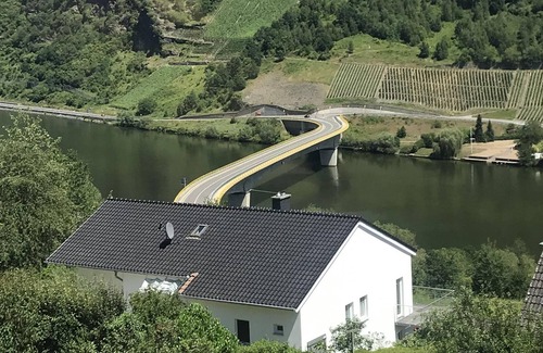 Koppelberg Apartamento | Würzgarten - Moselblick am Waldrand