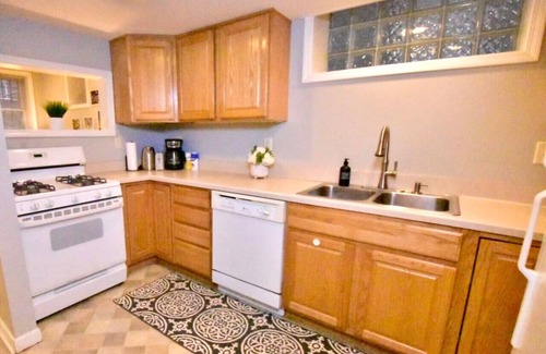 Tremont Casa | W 6th Appartment in Tremont