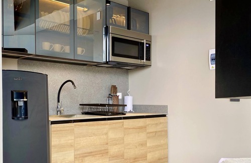 Calle 100 Apartamento | w Artistic Loft in Unique Building