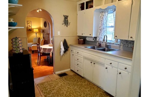 Columbia Casa | W. Blvd Bungalow-5 min from MU and Downtown