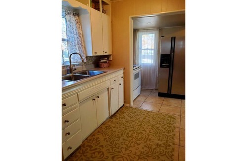 Columbia Casa | W. Blvd Bungalow-5 min from MU and Downtown