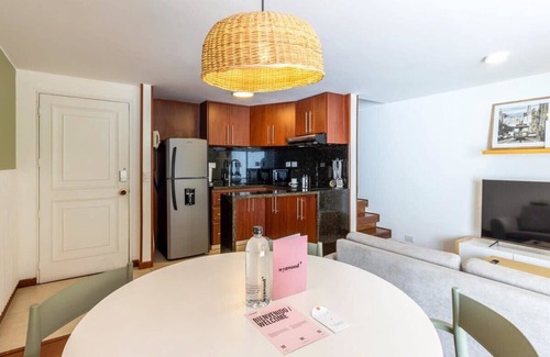 Chico Reservado Apartamento | w* | Cozy Duplex in Parque 93