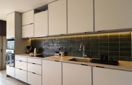 Miraflores Apartamento | w* | Modern 2BR w/Balcony in Miraflores