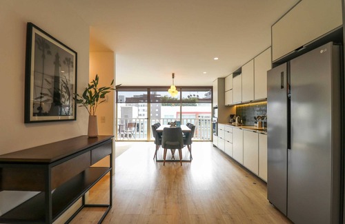 Miraflores Apartamento | w* | Modern 2BR w/Balcony in Miraflores