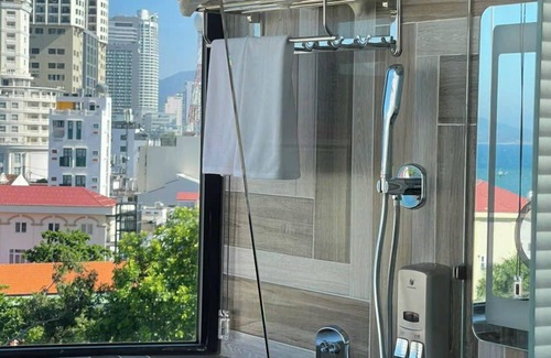 Tran Phu Beach Hotel | W Premium Nha Trang