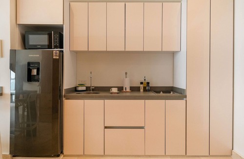 Urbanizacion Eliana Apartamento | w Remarkable 1BR w Ocean View in Crespo