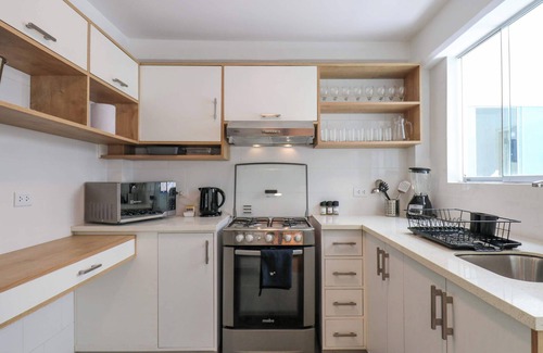 Petit Jean Ocharán Apartamento | w* | Spacious 3BR w/ Patio in Barranco