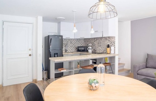 Chico Reservado Apartamento | w Trendy Duplex in Parque 93