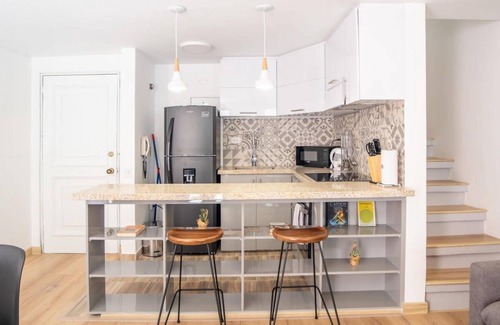 Chico Reservado Apartamento | w Trendy Duplex in Parque 93