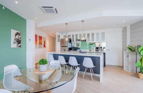 Rio Abajo Apartamento | w* | Versatile 1BR w/ Balcony in Panama