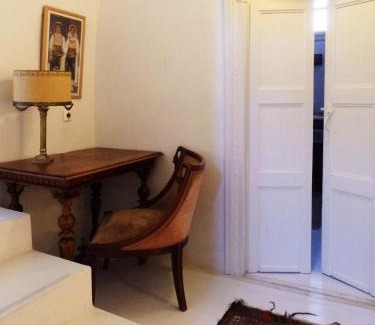 Emporio Villa | w Villa Tian - Emporeio - 3 Bedroom Villa With Private Pool and Jacuzzi