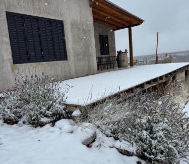 Cacheuta Casa | Wabi sabi, casita de montaña con pileta