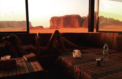 Wadi Rum Cama Y Desayuno | Wadi Rum Meteorite camp