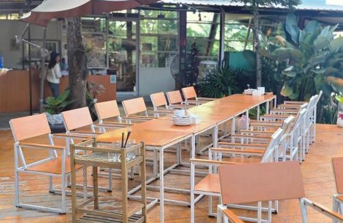 Bo Thong Hotel | Waew Arun Garden Resort