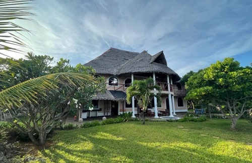Shimoni Villa | Wagawimbi Villa 560 m2, Impresionante Vista del Océano Índico, Kenia