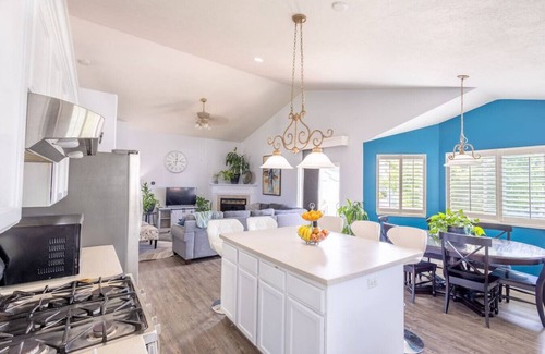 Farmington Casa | Wagon Wheel by Cloud Dream Homes