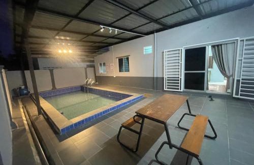 Kawasan Perindustrian Chendering Casa | Wahee homestay
