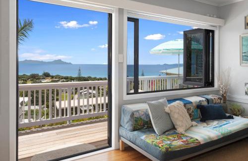 Waipu Cove Casa | Waipu Cove Palm Cottage - Waipu Cove Holiday Home