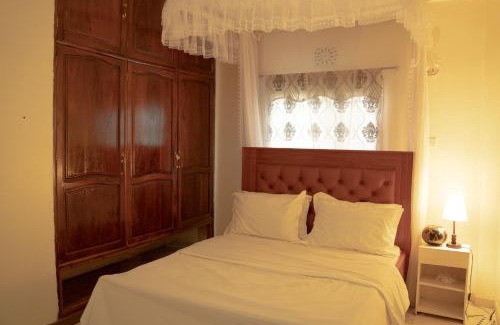 Arusha Hostal | Wakawaka Hostel