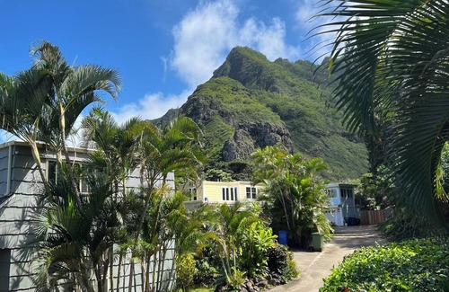 Ka'a'awa Casa | Wake up in a Hawaiian Paradise! - 3BD/2BA/Wi-Fi/Parking/Washer & Dryer