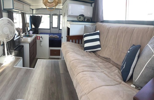 Port Clinton Alquiler De Eote | Wake up ON the Lake aboard Ramble on Rose