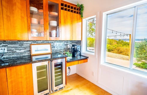 Lakewind Estates Casa | Wake up to Lakeview Bliss:Sunrise & Serenity Await
