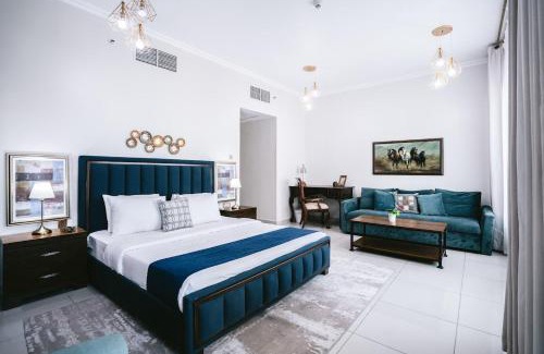 Dubai Apartamento | Wake Up To Sea Views In A Blue Lush Home On 51st
