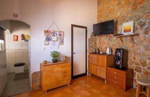 Aljezur Casa | Wake up to the sea in this charming house in Aljezur