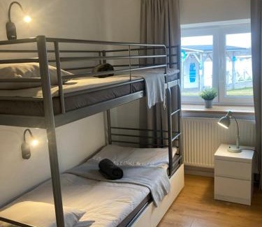 Brwinow Apartamento | Wake Villa