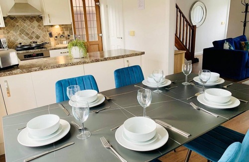 Ossett Apartamento | Wakefield 3 Bed Home