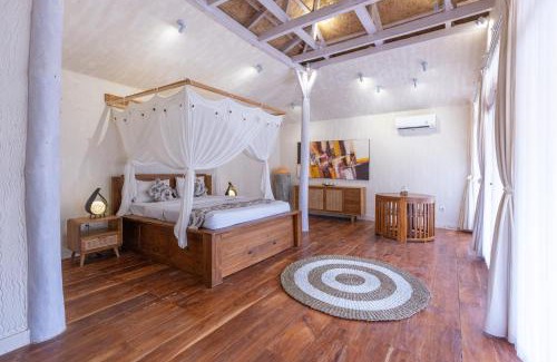 East Sumba Complejo | Walakiri Bungalow Single Room Bungalow with Queen Bed, Sofabed, Shower, FREE Access to Pool and Gym, Onsite SPA, Car-Bike-ATV Rental, Diving and Fishing