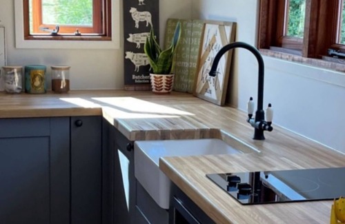 Alkborough Casa | Walcot Hall by Interhome