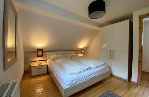 Nuerburg Casa | Waldheimat - Ferienhaus Nürburg