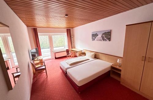 Porta Westfalica Hotel | Waldhotel Porta Westfalica