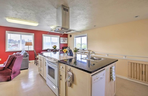 Waldport Casa | ¡NUEVO! Waldport Townhome w / Dog Run en Alsea Bay!
