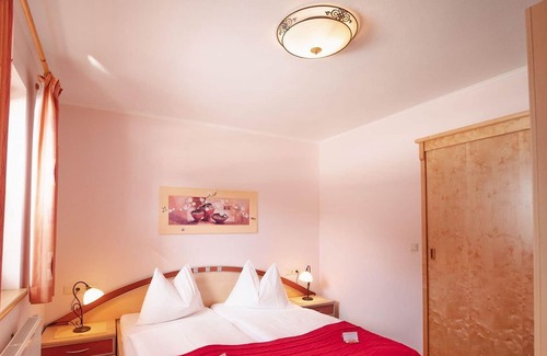Schildlehen Apartamento | Waldrebe /fewo, 2 Schlafräume, 2 Badezimmer - Zeiserhof