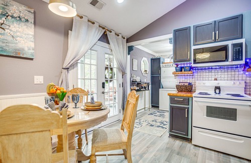 Waleska Apartamento | Waleska Loft: Stocked Kitchen + Breakfast Included
