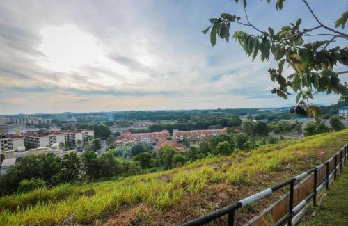 Bukit Baru Apartamento | Walid Guesthouse, cozy hill view