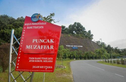 Bukit Baru Apartamento | Walid Guesthouse, cozy hill view