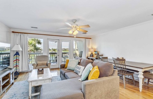 Miramar Beach Casa | Walk 2 Beach! Golf, Dining & More! -Sleeps 12
