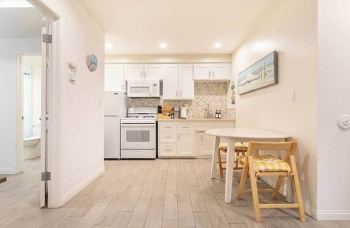 El Porto Casa | Walk 2 Beach, Parking, A/C, W/D,15min2LAX,Remodel