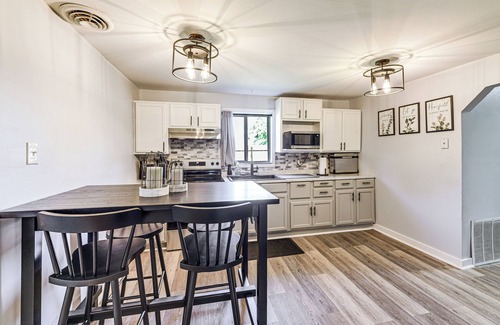 Northridge Casa | Walk & Bike Great Miami River Trail: Dayton Home