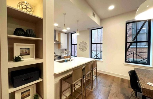 Over-the-Rhine Condominio | Walk Everywhere From This Newly Renovated Condo